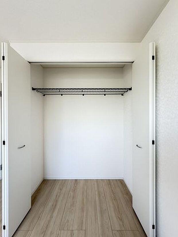 屋本来の広さを活かしながら、見た目にもすっきりした住空間を保てます。