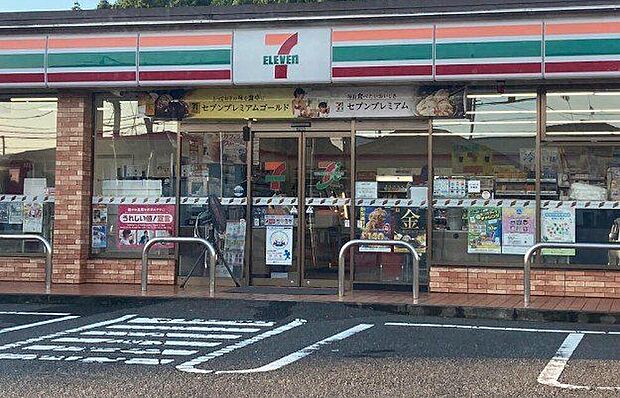 セブンイレブン須賀川影沼町店 163m