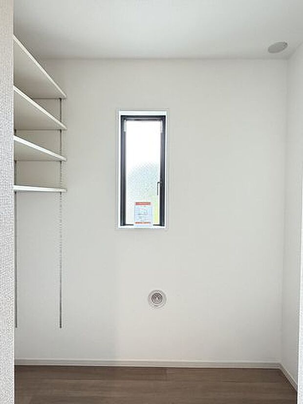 物の定位置を作りやすく、毎日の片付けがしやすくなります。入居後の暮らしが描けます。