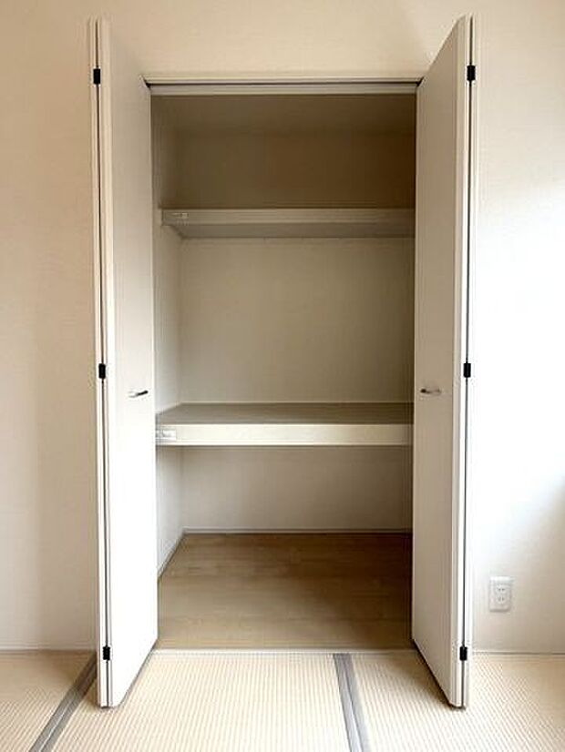 部屋ごとに設けた収納は住みやすさへのこだわり。