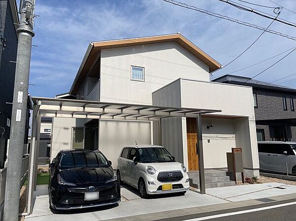 外観：325000120636