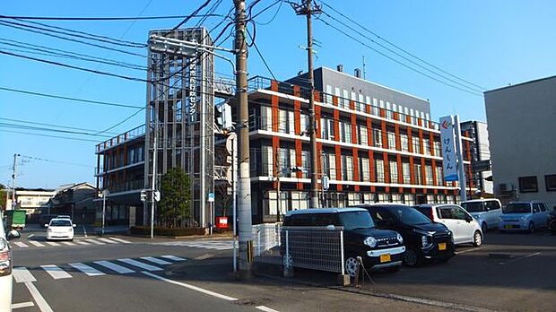 大分市役所 市民部鶴崎支所 521m