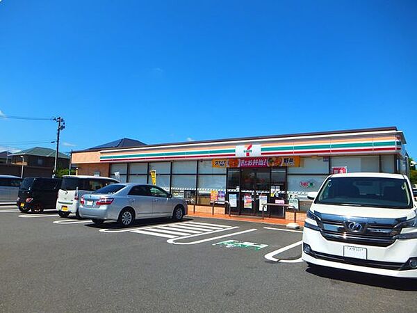 セブン-イレブン大分大在北2丁目店 962m