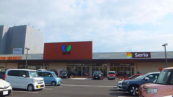 コープ南春日 710m