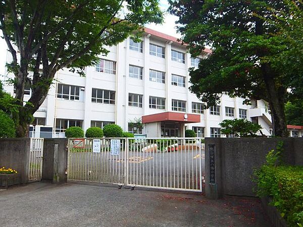 大分市立八幡小学校 1041m