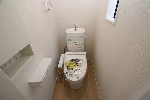 2階にもトイレがあると安心ですね