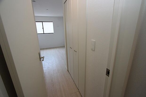 全部屋収納付いています♪
