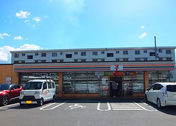 セブンーイレブン　大分明野北店 657m
