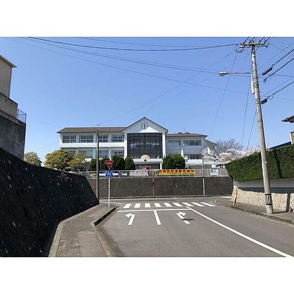 大分市立大分西中学校 1454m