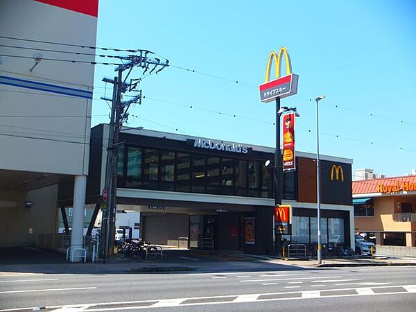 マクドナルド大分大道店 237m