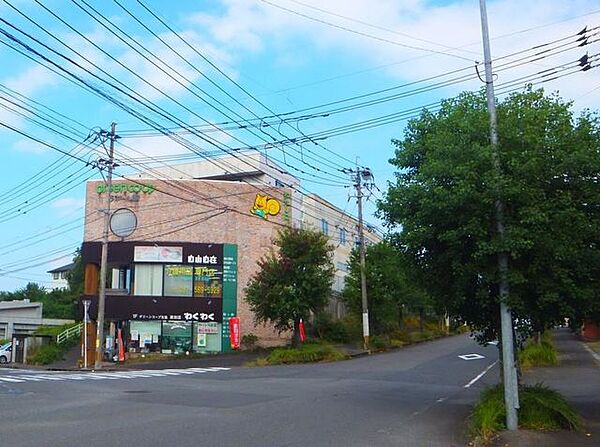 グリーンコープ寒田店 2399m