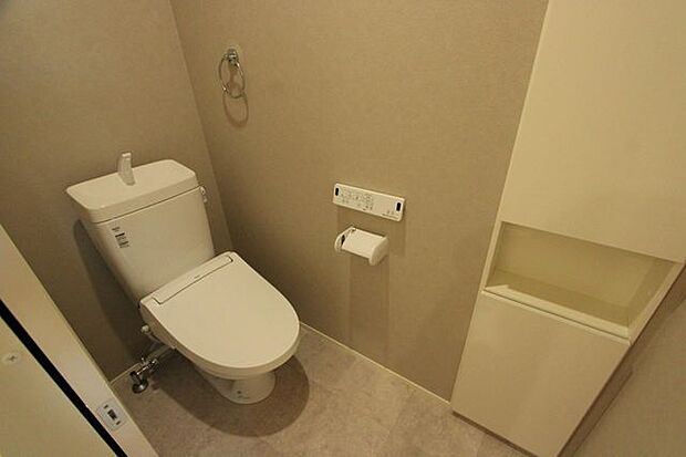 2階にもトイレがあると安心ですね