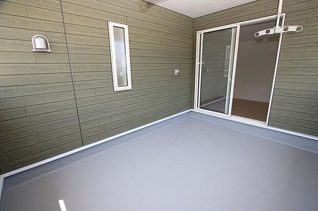 幅広バルコニー9.72m2