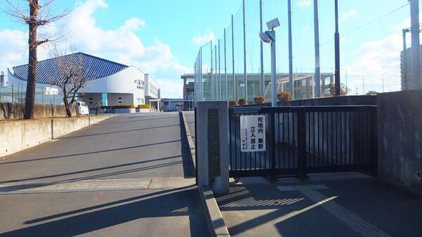 大分市立上野ヶ丘中学校 1318m