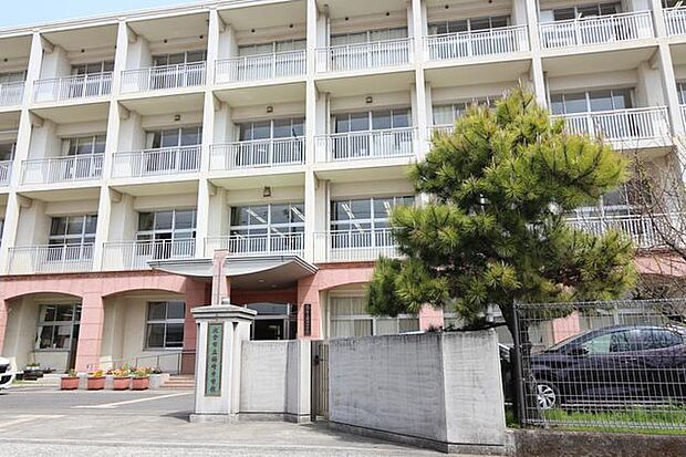 大分市立鶴崎中学校 1991m