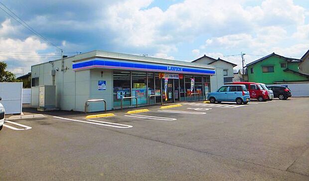 ローソン大分森町西五丁目店 332m