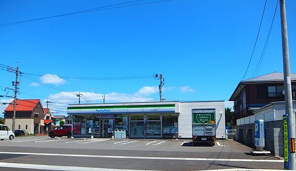 ファミリーマート　大分乙津港町店 428m
