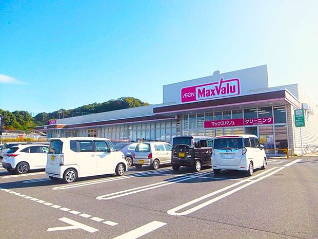 マックスバリュ　桜坂店 2023m