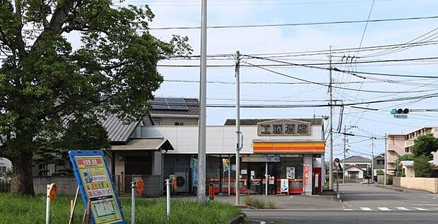 ヤマザキショップ工藤酒店 245m