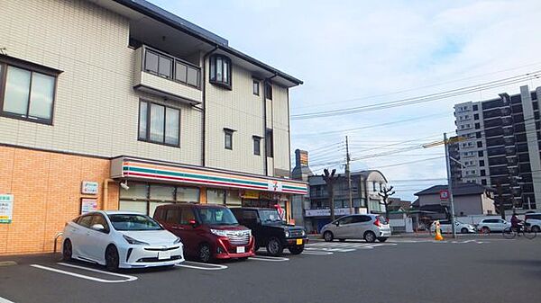 セブン‐イレブン　大分錦町店 333m