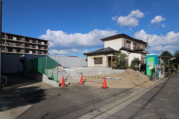 南面道路で日当たり良好♪