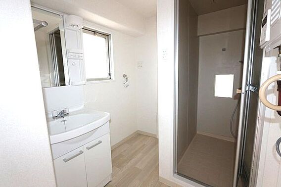 洗面からお化粧...