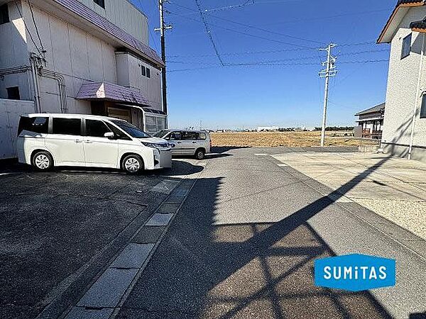 北東側の接道