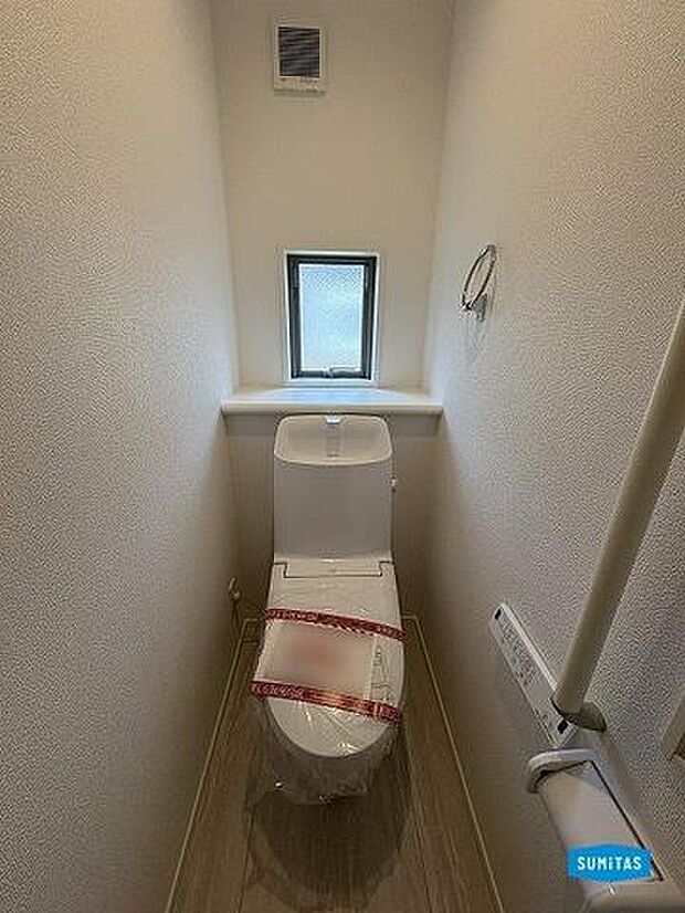 1階トイレ/各階にトイレがあるので忙しい朝も安心