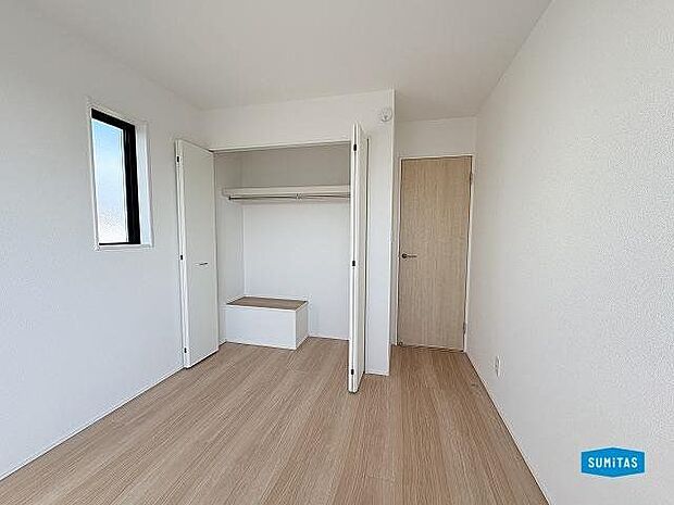 2階 5.2帖洋室 クローゼット付き♪