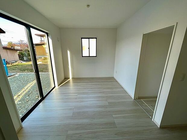 1階の居室は客間としても使うことができます♪