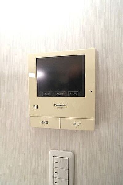 モニター付きインターホン