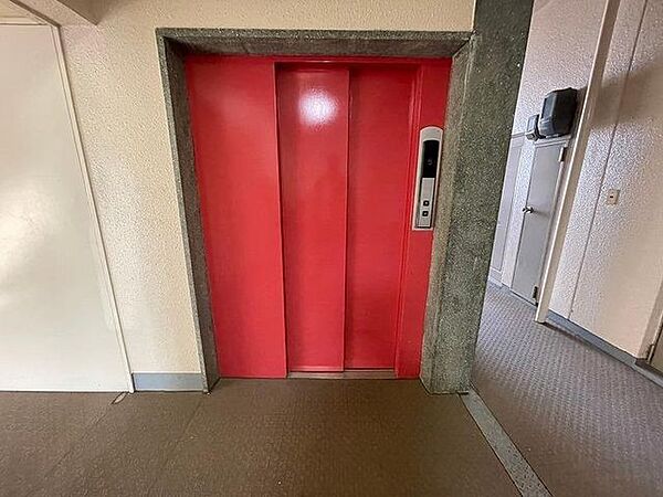 エレベーター
