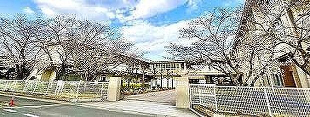 総社市立清音小学校 1700m