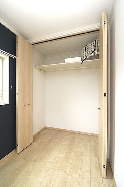 寝室のクローゼット