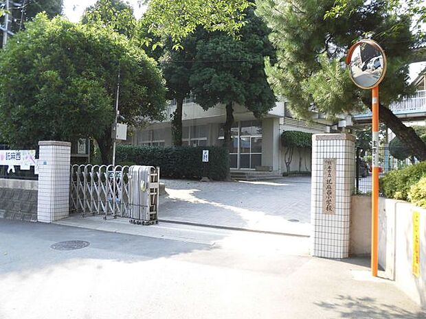 熊本市立託麻西小学校 657m