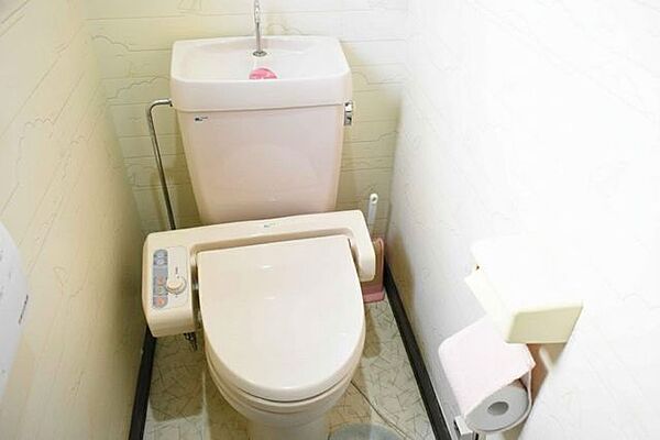 （居住中のため家具削除しCG加工）