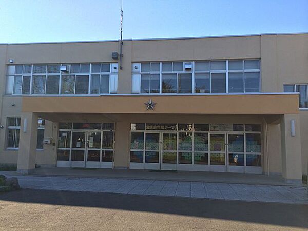 札幌市立簾舞中学校 1330m
