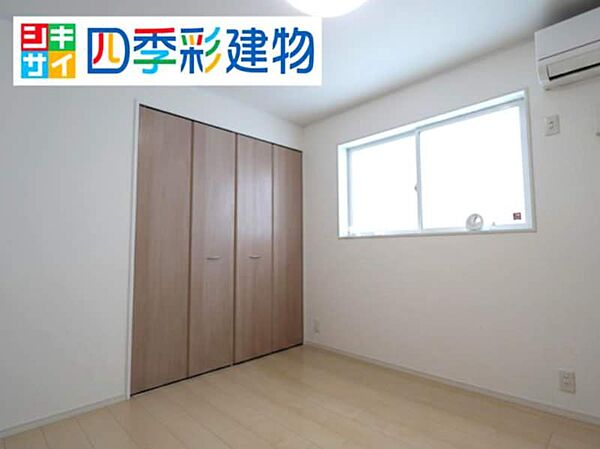 収納や趣味部屋に使える5.2帖サービスルーム
