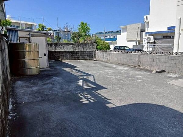 現地をご覧いただくことで、日当たりや風通しも確認できます。