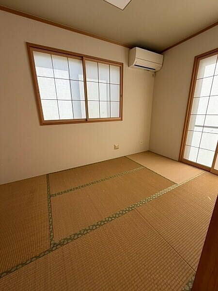 和室？（クリーニング前の写真です。）