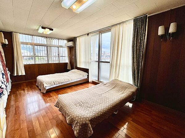 2階 お部屋？