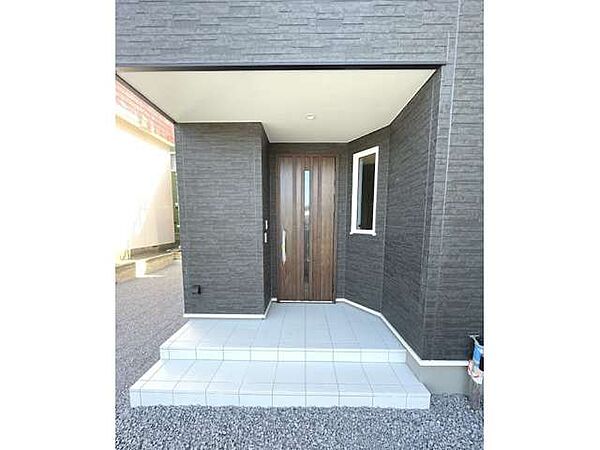 townhouse 青森県青森市八重田4丁目4-1
地図を見る