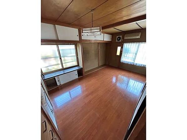 detached 山形県南陽市椚塚
地図を見る