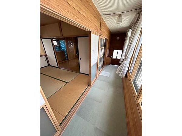 detached 山形県南陽市椚塚
地図を見る