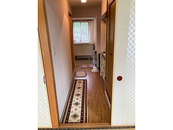 室内※写真上の家具・備品等は販売価格に含まれません。