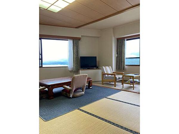和室※写真上の家具・備品等は販売価格に含まれません。