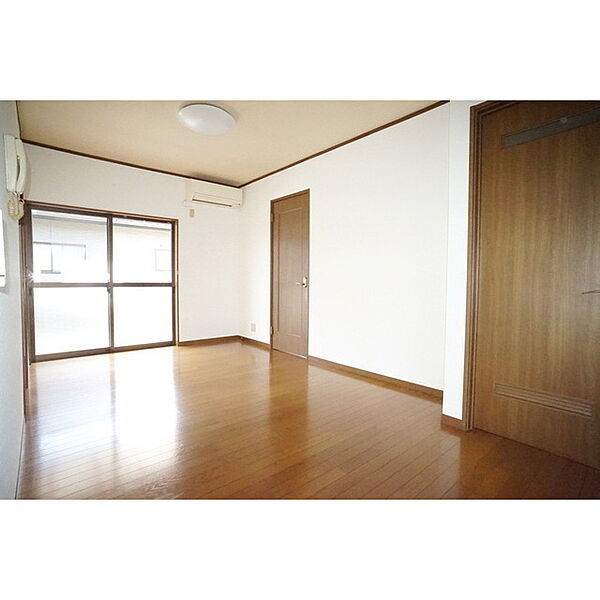 detached 茨城県水戸市堀町

地図を見る