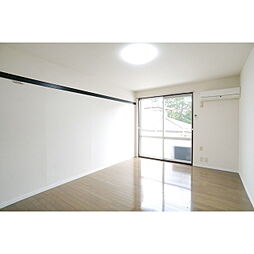 ヴェルドミール 205 2階1Kのリビング/ダイニング