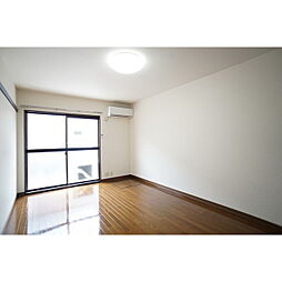 ルミエールＡ棟 102 1階1Kのリビング/ダイニング