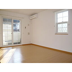 カーサ・セレーノ 101 1階1LDKのリビング/ダイニング